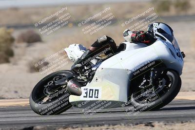 media/Dec-06-2025-CVMA (Sat) [[4a896cc04c]]/Race 6-Formula Twins-Formula 40 UL/